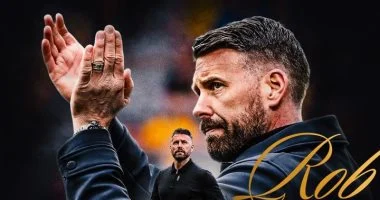 وولفرهامبتون يبدأ مغامرة جديدة مع روب إدواردز لتحديد هوية جديدة للذئاب فى البريميرليج